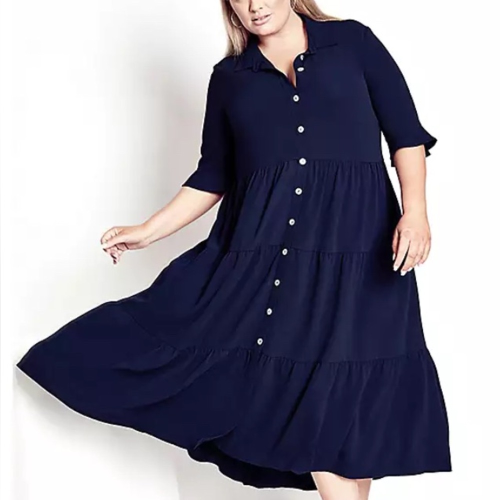 ✨HP✨NWT avenue navy blue tiered dress